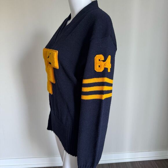 Vintage 100% Virgin Wool V-Neck Varsity Swim Mid-Century Sweater Made In Detroit - Picture 3 of 7